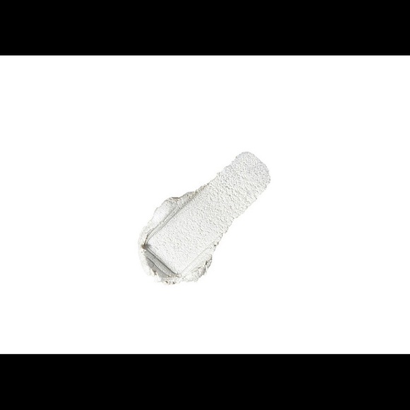 Becca shimmering skin perfector poured NIB!! - Picture 5 of 13